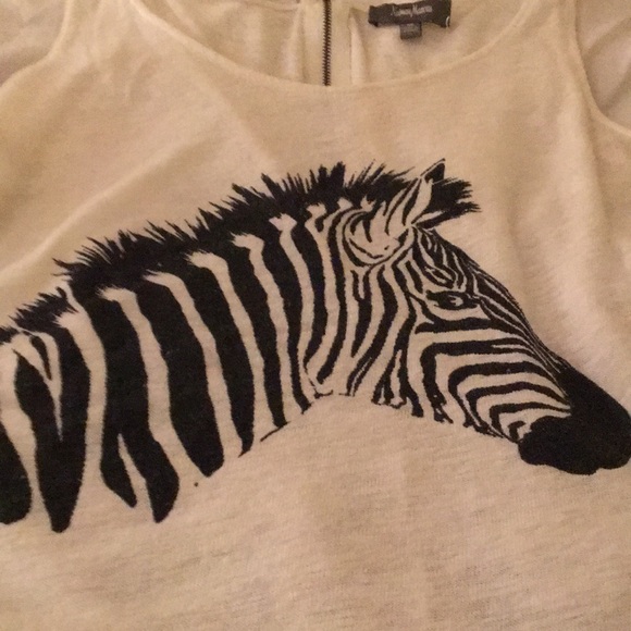 NEIMAN MARCUS ZEBRA TOP - Picture 2 of 2
